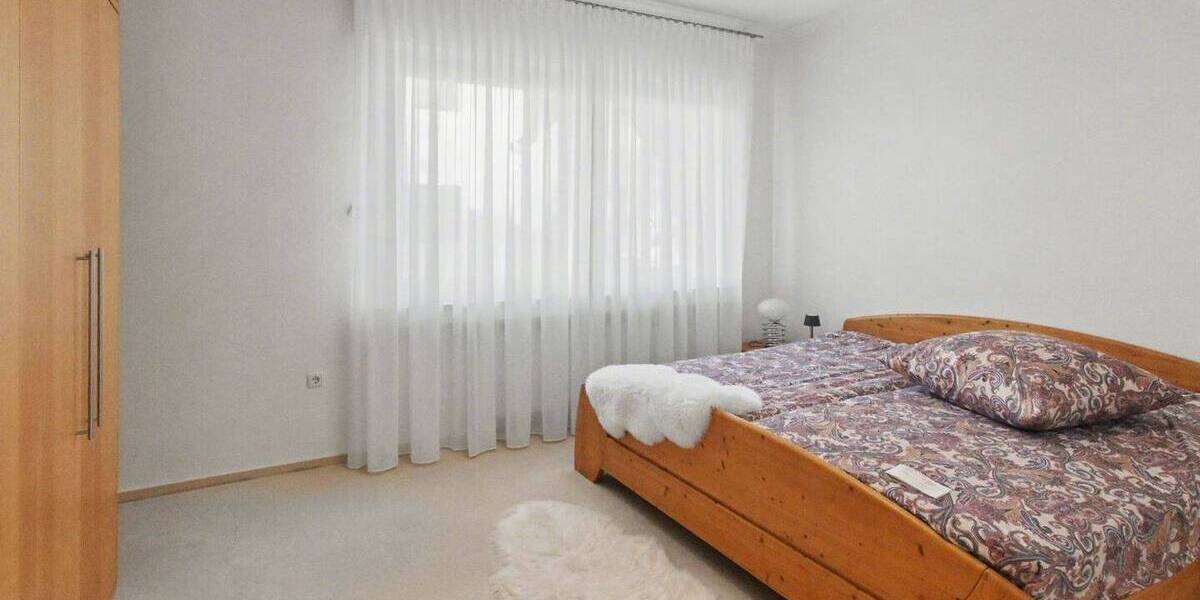Reihenmittelhaus Moers Hülsdonk - 5 Zimmer, 115 m&sup2;, 345.000&euro; | Angebot:26513715