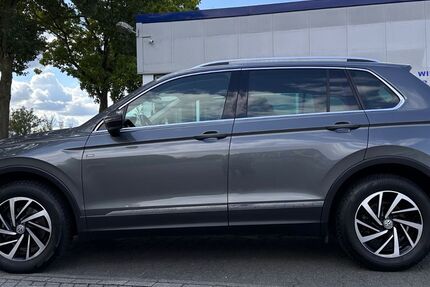 VW Tiguan 42.000 km 24.998 &euro; Kevelaer 47623