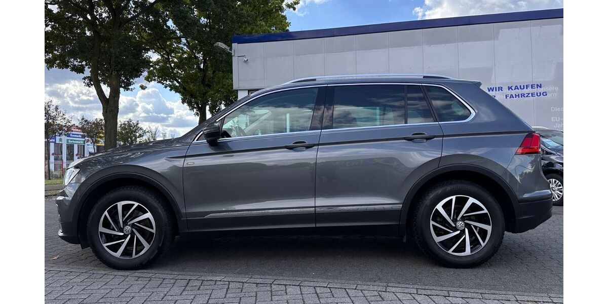 VW Tiguan 42.000 km 24.998 &euro; Kevelaer 47623