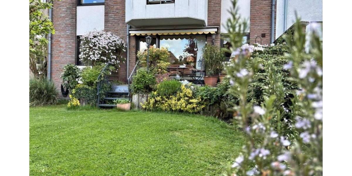 Etagenwohnung Moers Hülsdonk - 4 Zimmer, 104 m&sup2;, 279.000&euro; | Angebot:26595182