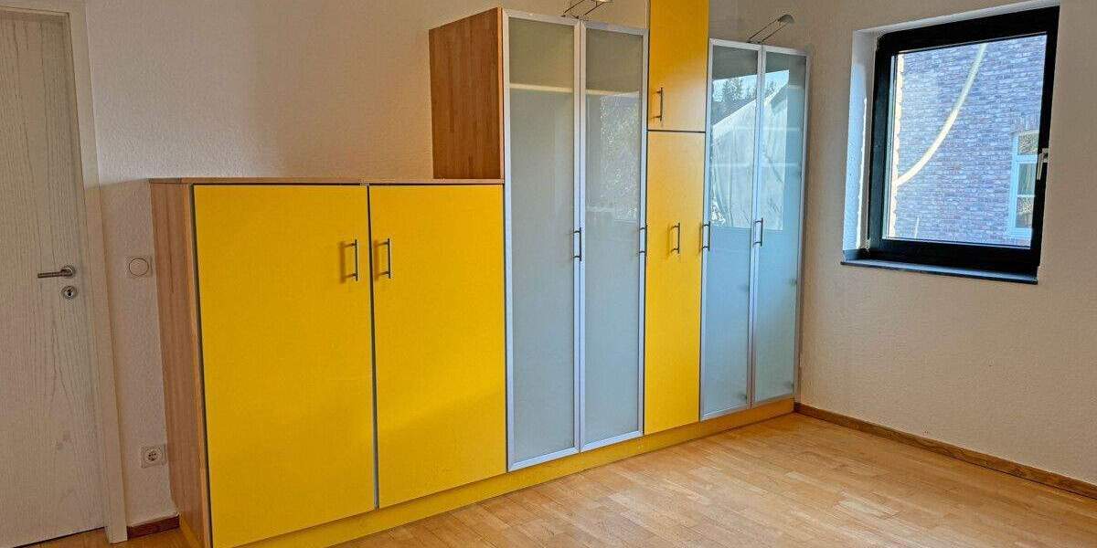 Einfamilienhaus Voerde Götterswickerhamm - 6 Zimmer, 200 m&sup2;, 630.000&euro; | Angebot:25684458