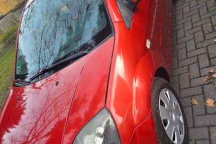 Ford Fiesta 155.000 km 1.899 &euro; Duisburg 47179