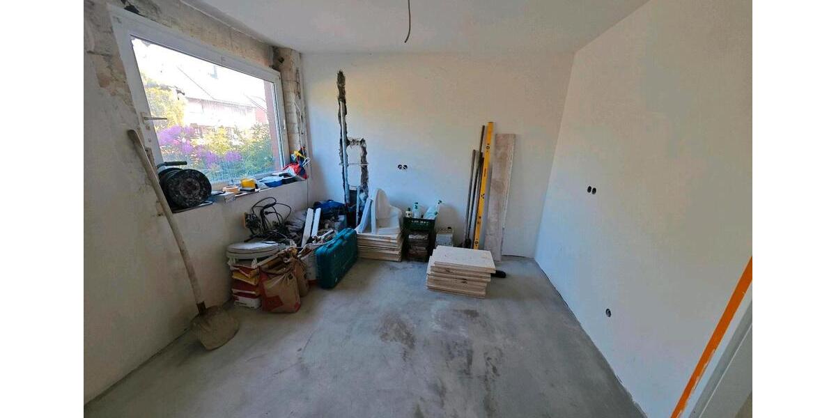 Reihenhaus Voerde (Niederrhein) - 6 Zimmer, 120 m&sup2;, 239.000&euro; | Angebot:26687790