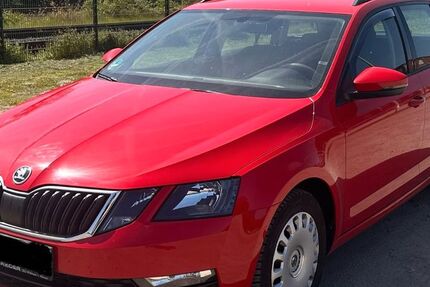 Skoda Octavia 97.400 km 12.000 &euro; Oberhausen 46049