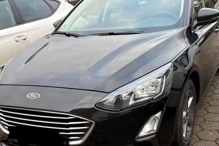 Ford Focus 62.000 km 15.800 &euro; Duisburg 47199