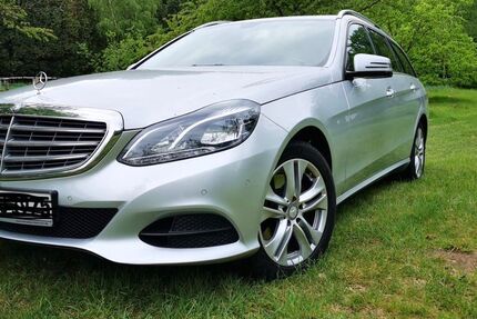 Mercedes-Benz E 300 219.000 km 11.400 &euro; Moers 47443