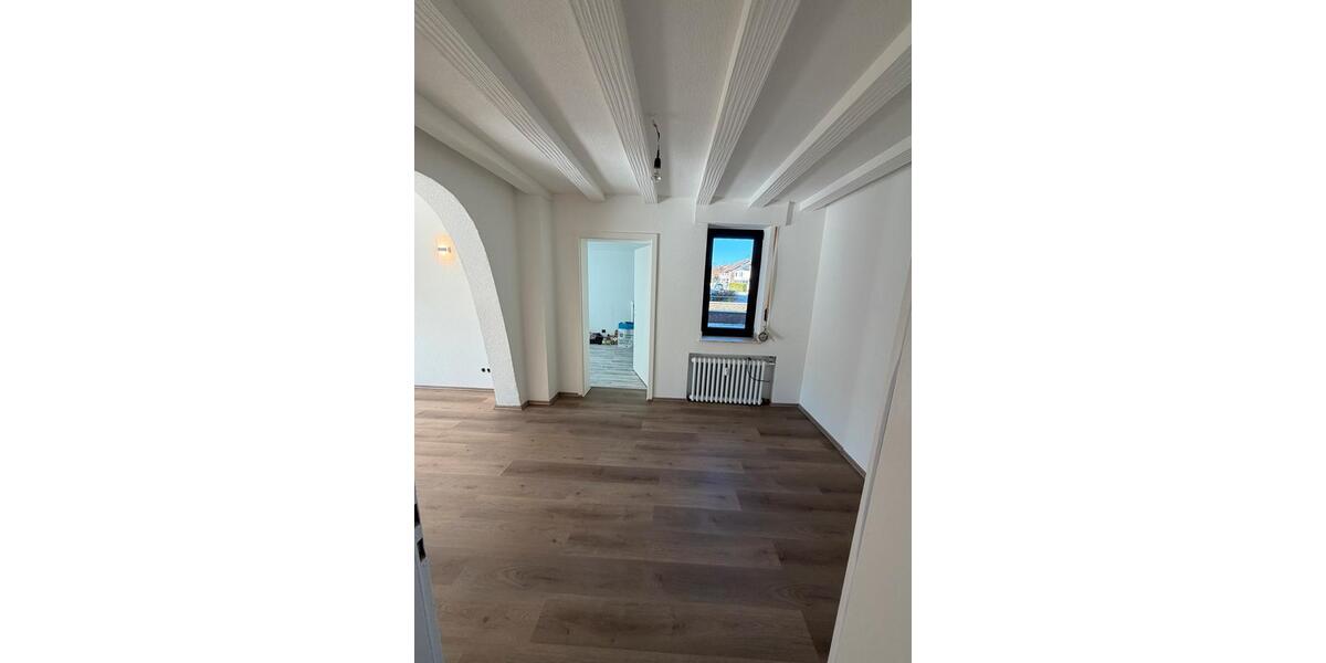 Erdgeschoßwohnung Duisburg Walsum - 3.5 Zimmer, 94 m&sup2;, 1.150&euro; | Angebot:25258859