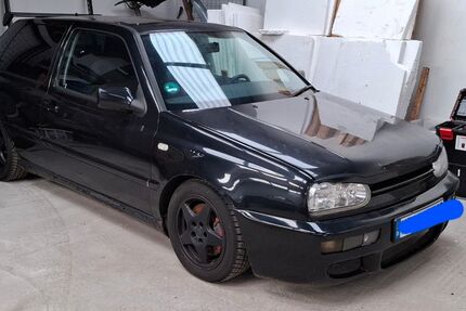 VW Golf 175.000 km 3.750 &euro; Rees 46459