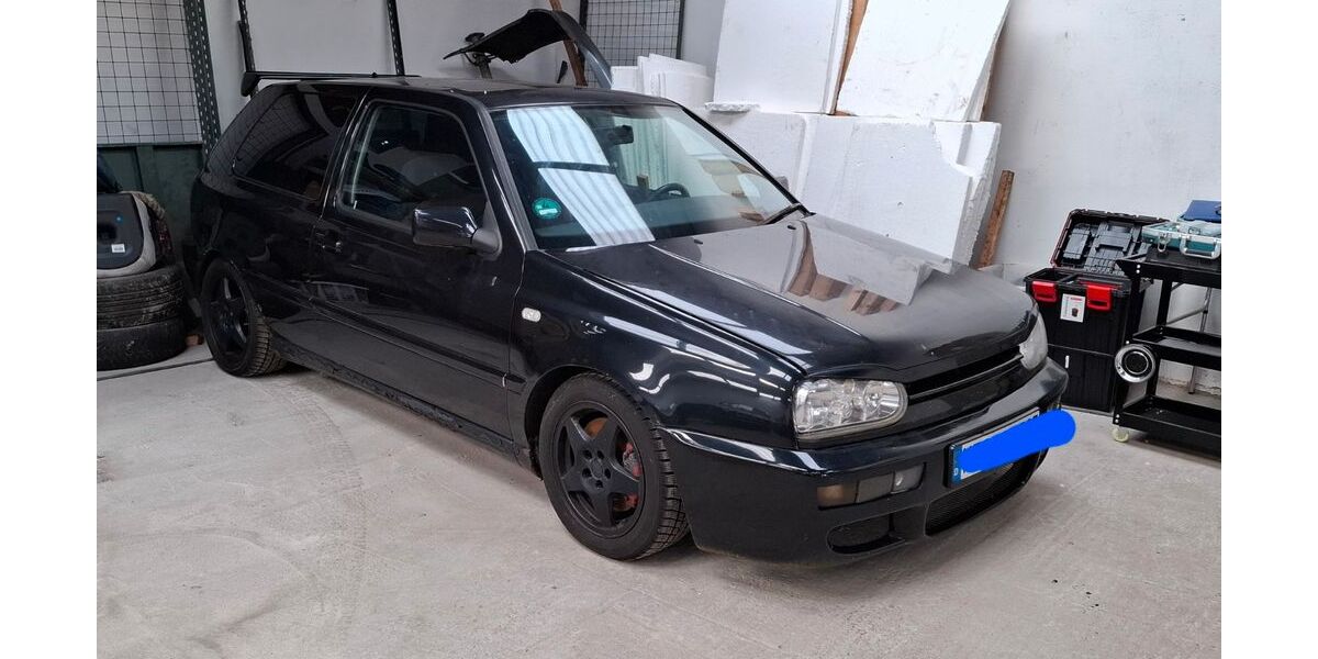 VW Golf 175.000 km 3.750 &euro; Rees 46459
