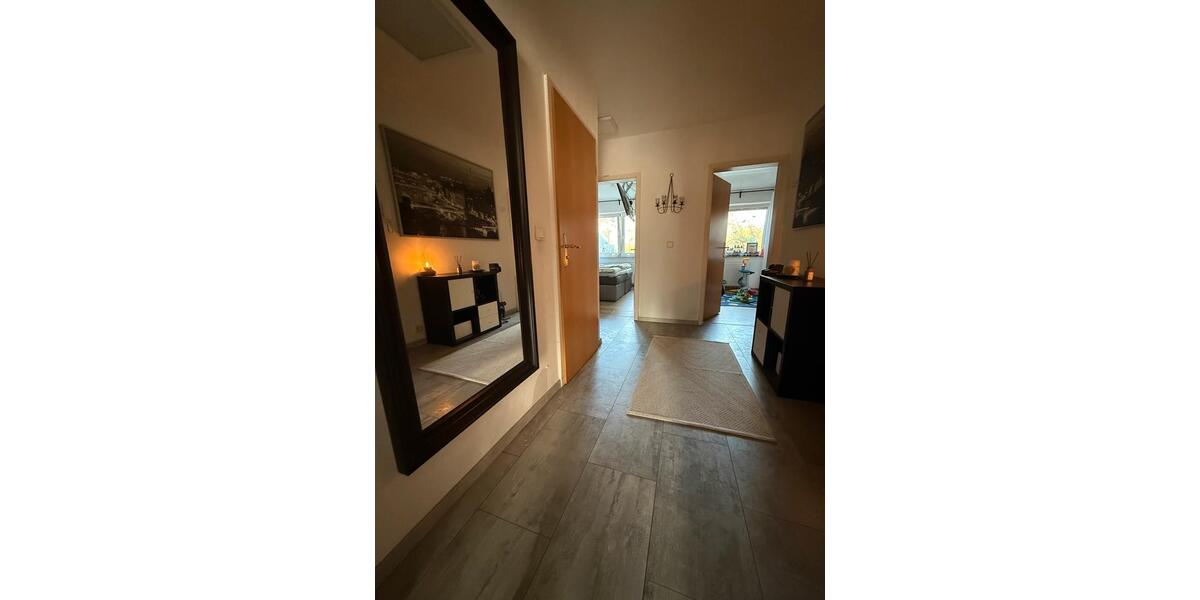 Etagenwohnung Dinslaken Hiesfeld - 3 Zimmer, 81 m&sup2;, 219.000&euro; | Angebot:26023908