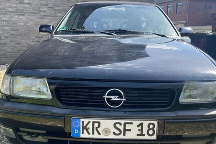 Opel Astra 128.000 km 2.400 &euro; Rheinhausen 47229