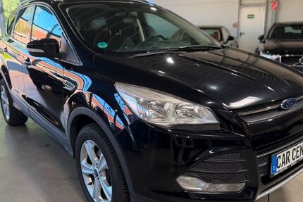 Ford Kuga 43.300 km 10.490 &euro; Bocholt 46395