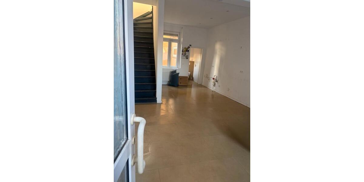 Reihenhaus Weeze - 2 Zimmer, 85 m&sup2;, 1.200&euro; | Angebot:26475246