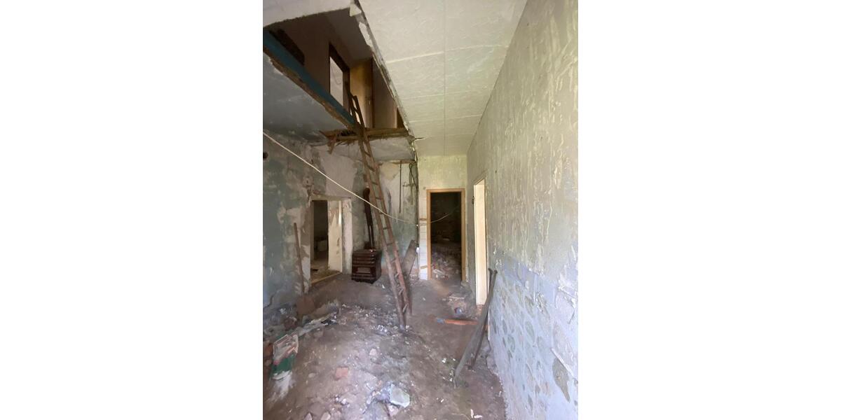 Doppelhaushälfte Geldern - 6 Zimmer, 137 m&sup2;, 26.500&euro; | Angebot:24307582