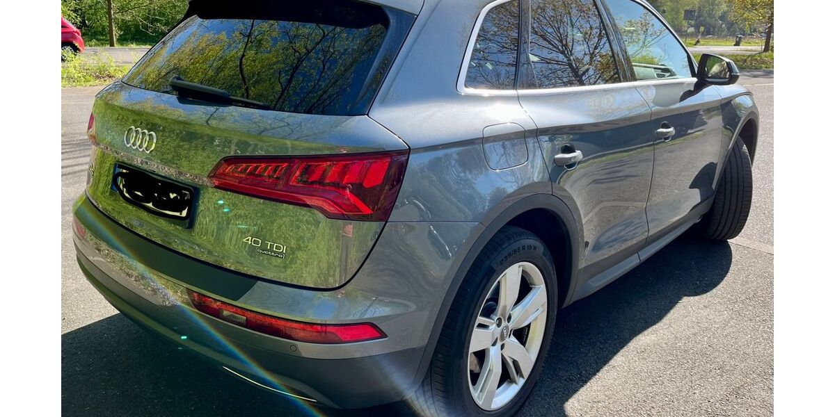 Audi Q5 81.523 km 30.399 &euro; Rees 46459