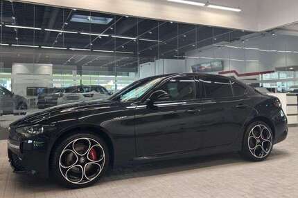 Alfa Romeo Giulia 14.010 km 36.880 &euro; Oberhausen 46049