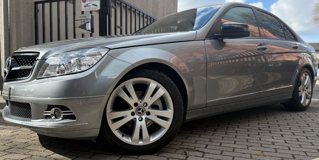 Mercedes-Benz C 180 85.000 km 11.490 &euro; Duisburg 47166