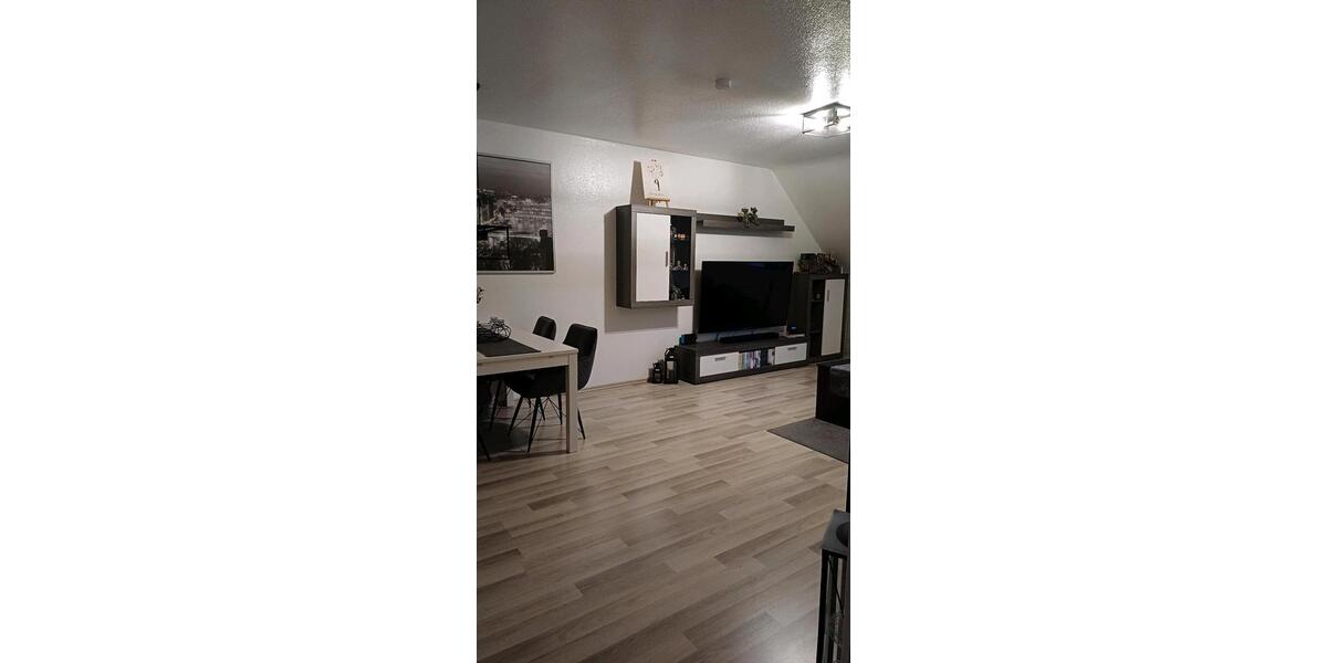 Dachgeschoßwohnung Oberhausen Alsfeld - 4 Zimmer, 95 m&sup2;, 983&euro; | Angebot:24862680