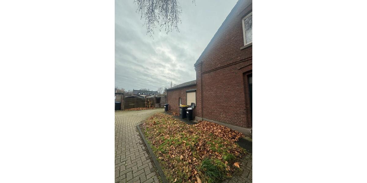 Etagenwohnung Duisburg Hamborn - 1 Zimmer, 75 m&sup2;, 850&euro; | Angebot:25261439