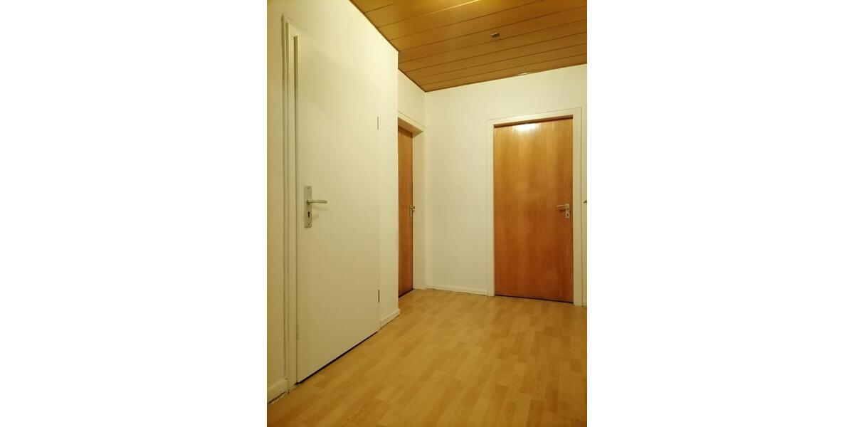 Etagenwohnung Duisburg Hamborn - 4 Zimmer, 82 m&sup2;, 540&euro; | Angebot:25840859