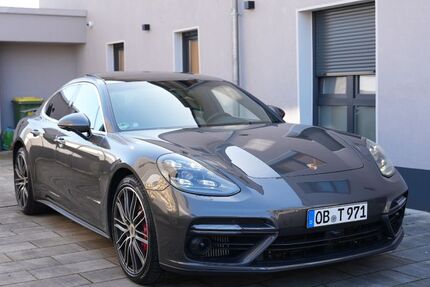 Porsche Panamera 60.000 km 85.900 &euro; Oberhausen 46119