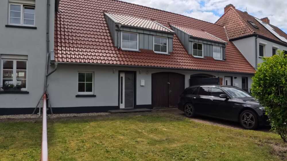 Exklusives Investment mit Ferienwohnung & vermietetem Reihenhaus in Weeze - Reihenmittelhaus Weeze | Angebot:26650063