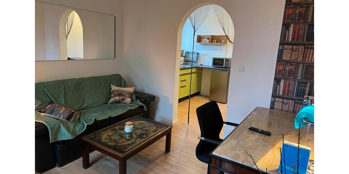 Etagenwohnung Duisburg - 1 Zimmer, 34 m&sup2;, 39&euro; | Angebot:25900220