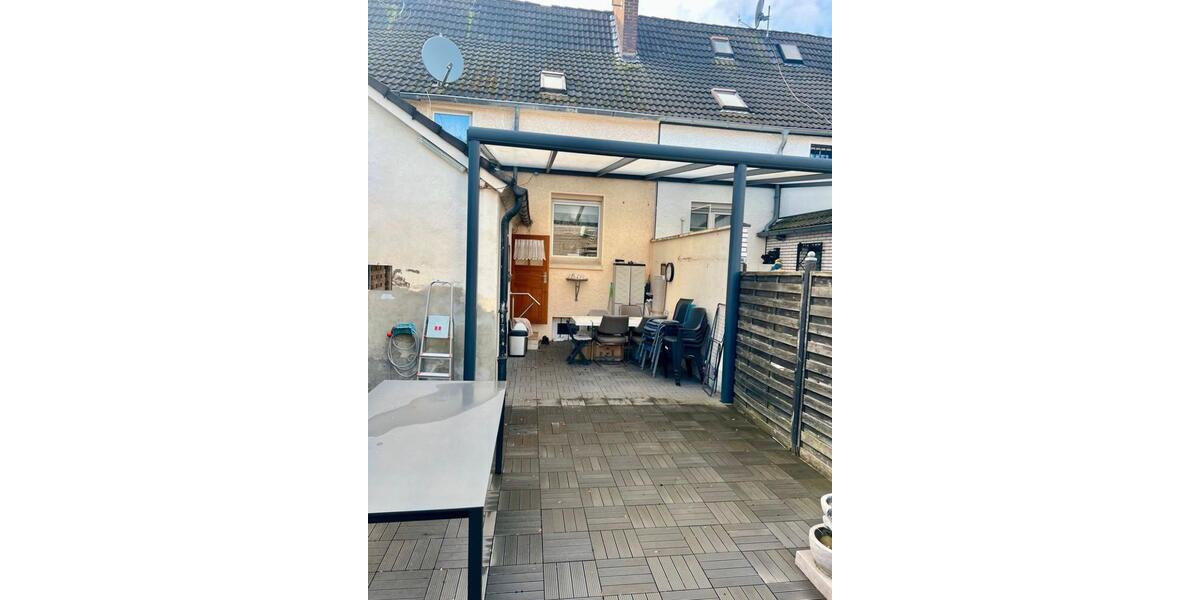 Reihenhaus Duisburg Rheinhausen - 3 Zimmer, 80 m&sup2;, 1.200&euro; | Angebot:25935972