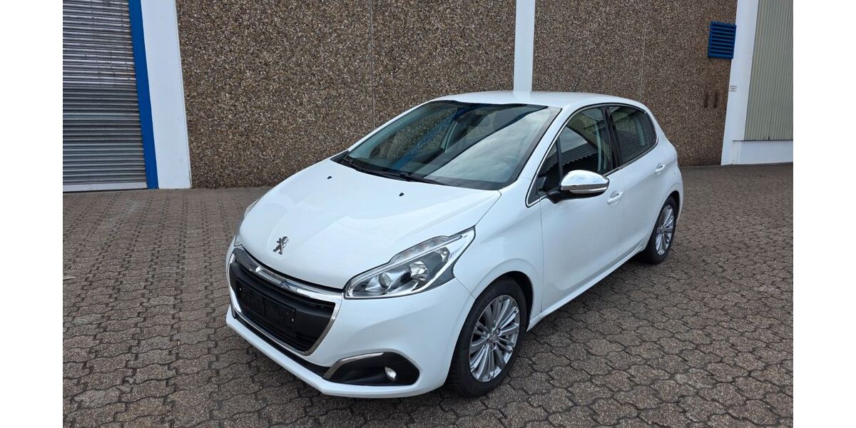Peugeot 208 85.000 km 8.500 &euro; Moers 47441