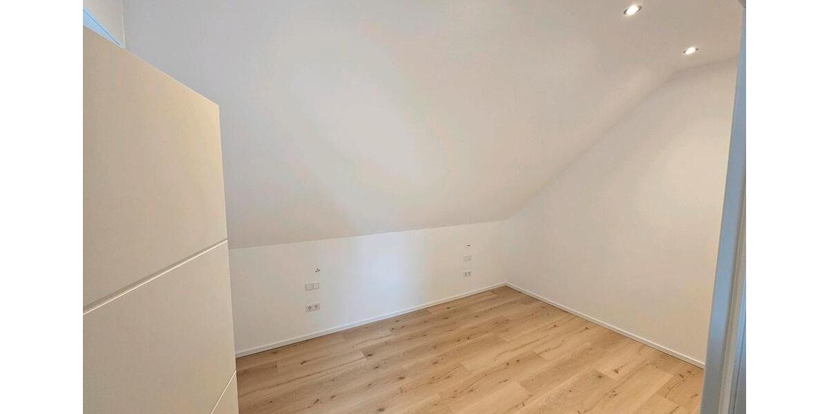 Maisonettenwohnung Oberhausen Rothebusch - 2.5 Zimmer, 50 m&sup2;, 885&euro; | Angebot:26545970