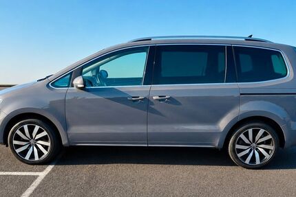 VW Sharan 128.000 km 26.900 &euro; Kalkar 47546