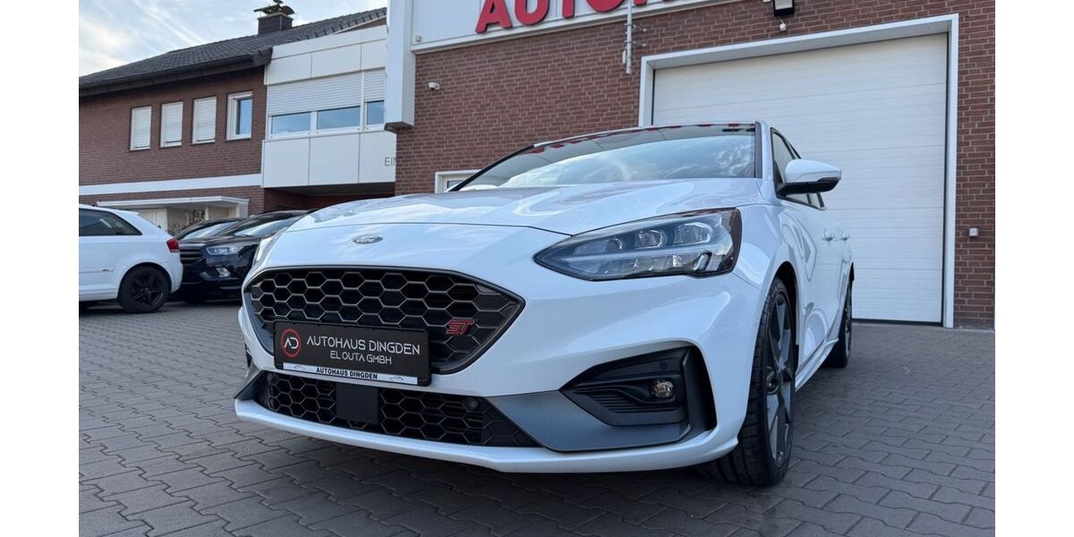 Ford Focus 28.000 km 26.950 &euro; Hamminkeln 46499