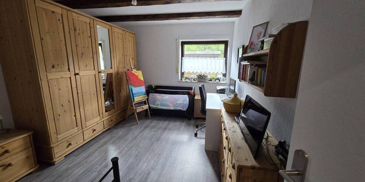 Etagenwohnung Moers-Schwafheim Schwafheim - 2 Zimmer, 63 m&sup2;, 185.000&euro; | Angebot:26699024