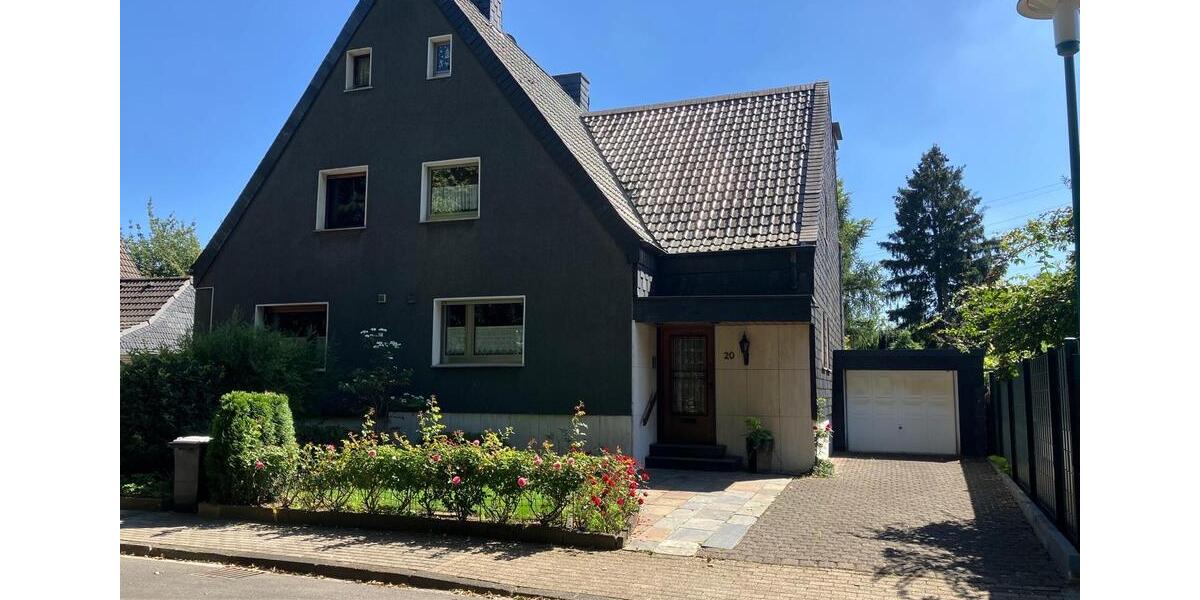 Doppelhaushälfte Duisburg Hamborn - 5 Zimmer, 170 m&sup2;, 490.000&euro; | Angebot:25236974