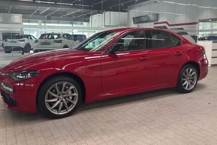 Alfa Romeo Giulia 13.922 km 33.880 &euro; Duisburg 47167