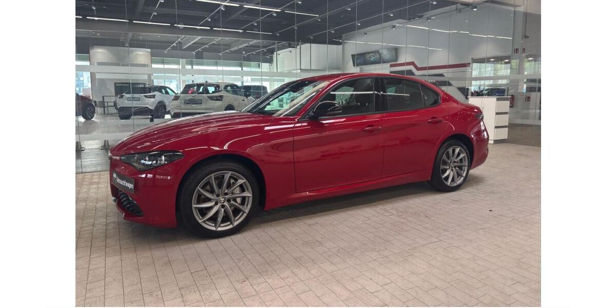 Alfa Romeo Giulia 13.922 km 33.880 &euro; Duisburg 47167