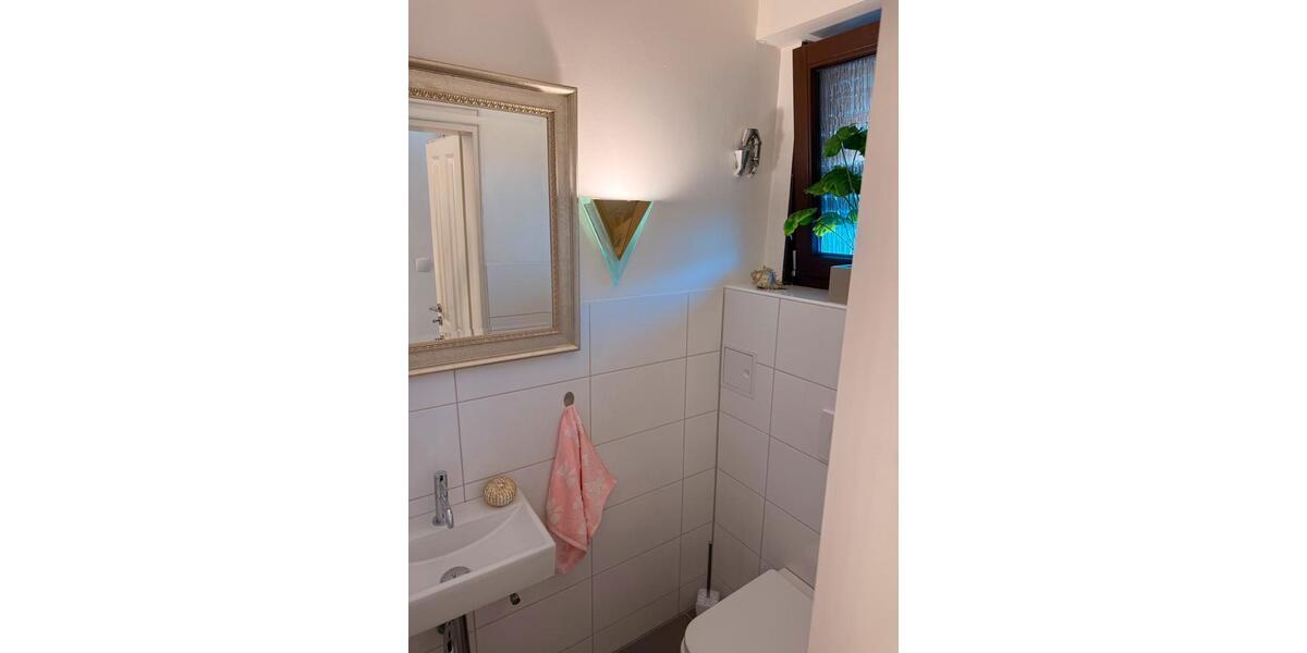 Etagenwohnung Oberhausen - 3 Zimmer, 104 m&sup2;, 310.000&euro; | Angebot:27266497
