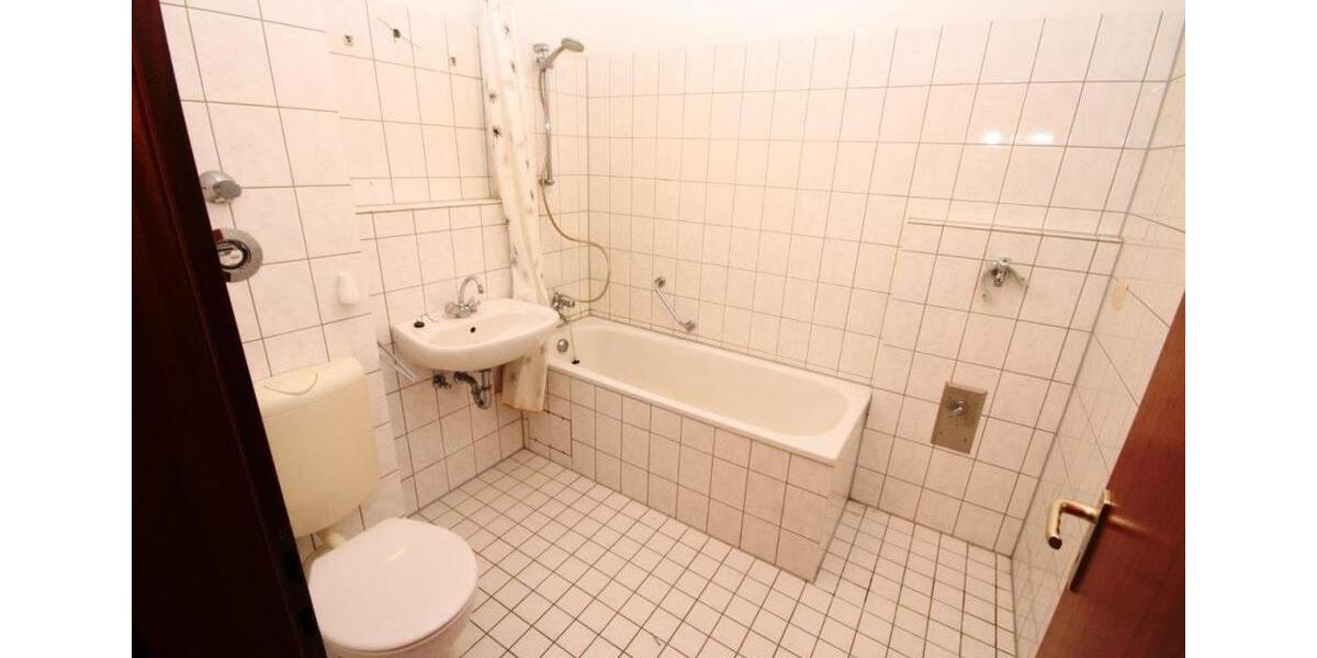 Etagenwohnung Voerde (Niederrhein) - 2.5 Zimmer, 58 m&sup2;, 430&euro; | Angebot:25962694