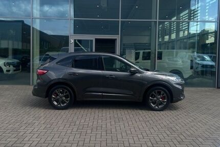 Ford Kuga 61.077 km 24.990 &euro; Dinslaken 46539