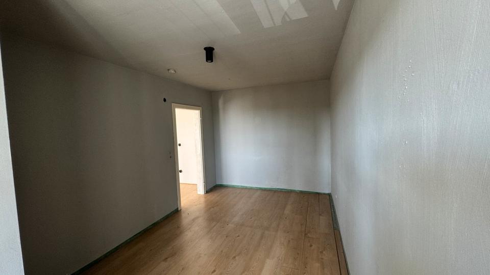 Hochparterre Oberhausen Schmachtendorf - 1 Zimmer, 50 m&sup2;, 550&euro; | Angebot:25991566