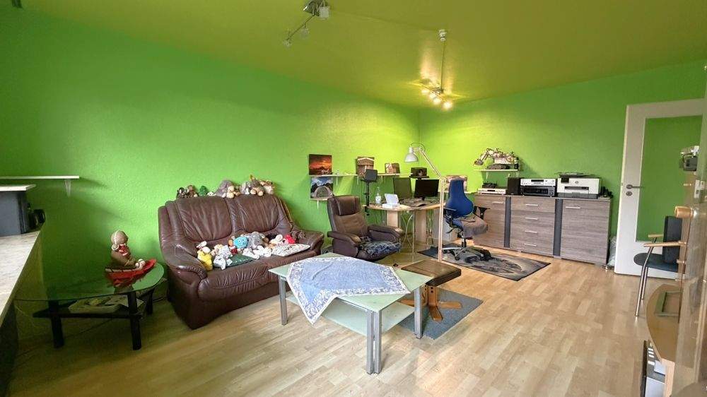 Etagenwohnung Duisburg Marxloh - 3 Zimmer, 81 m&sup2;, 155.000&euro; | Angebot:25707157