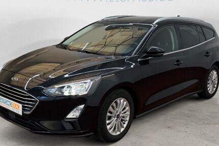 Ford Focus 67.591 km 14.989 &euro; Dinslaken 46539
