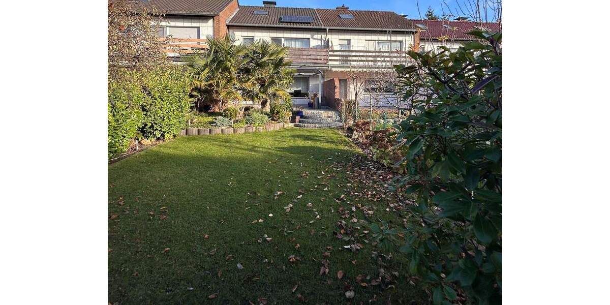 Reihenhaus Wesel - 4 Zimmer, 135 m&sup2;, 300.000&euro; | Angebot:25666297