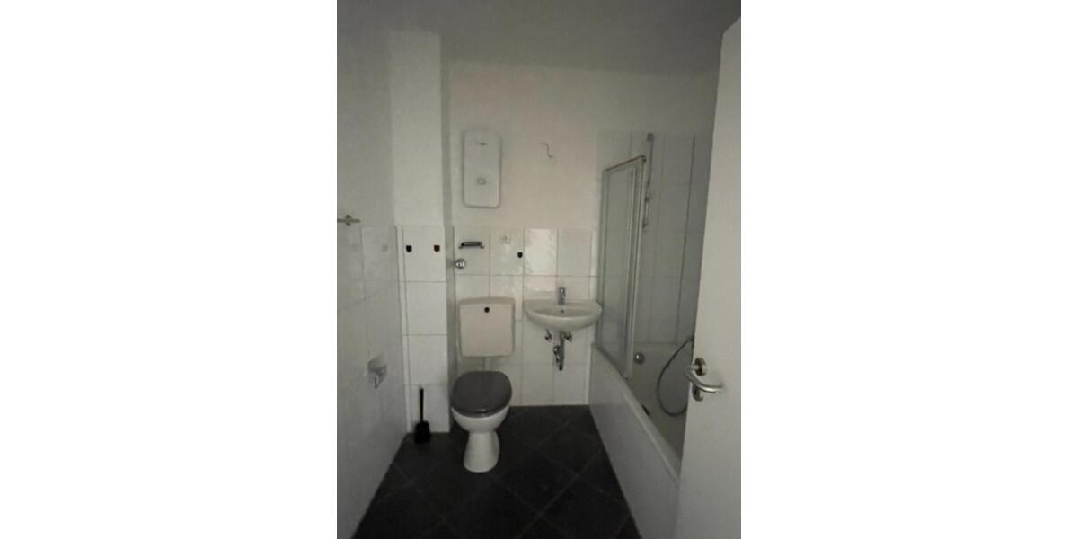 Etagenwohnung Duisburg Hamborn - 3 Zimmer, 70 m&sup2;, 580&euro; | Angebot:24870048