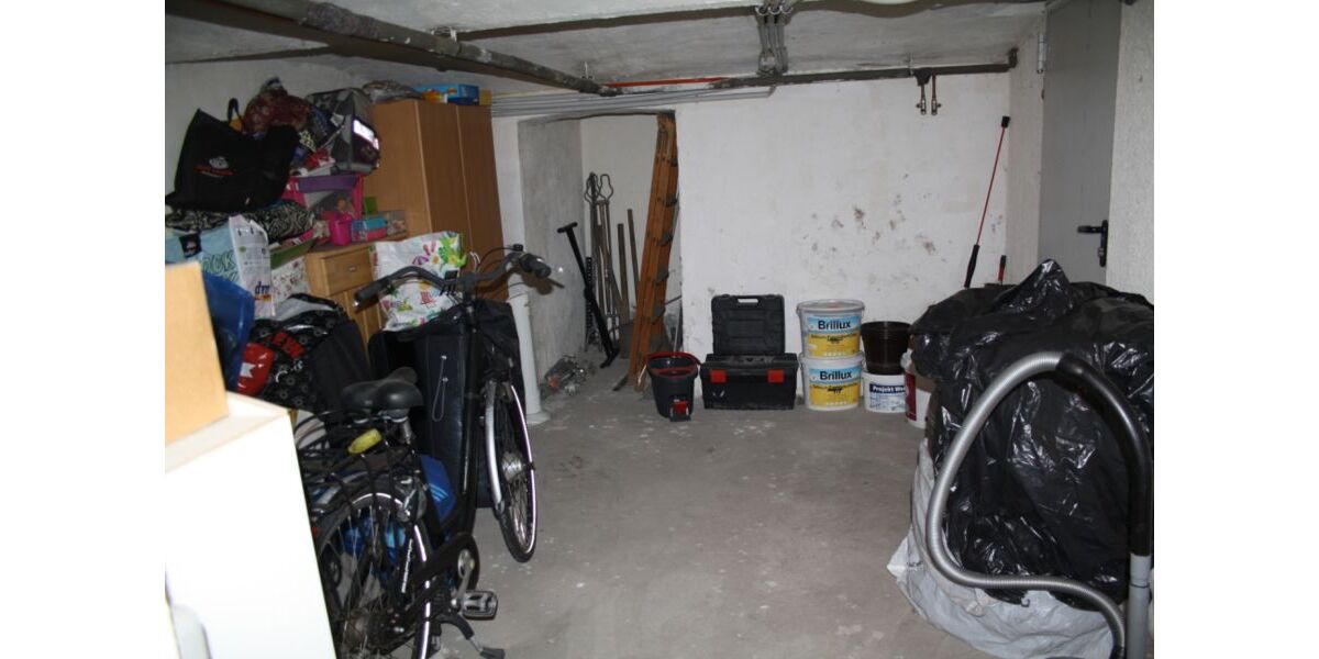 Provisionsfrei* Mehrfamilienhaus mit 277 m² Wohnfläche, komplett renoviert, vollvermietet, provisionsfrei vom Handwerker - Mehrfamilienhaus, Wohnhaus Duisburg Duisburg-Mitte | Angebot:26641250