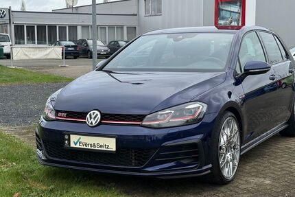 VW Golf 59.000 km 24.690 &euro; Kalkar 47546