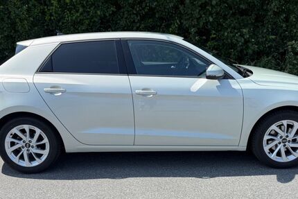 Audi A1 50.000 km 18.200 &euro; Rees 46459