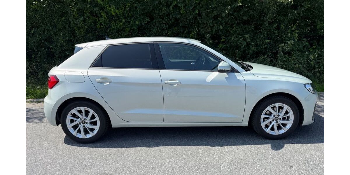 Audi A1 50.000 km 18.200 &euro; Rees 46459