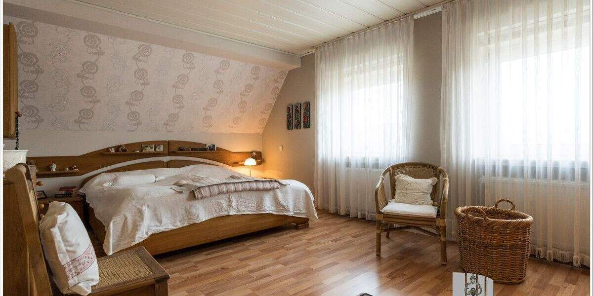 Einfamilienhaus Voerde (Niederrhein) Friedrichsfeld - 5 Zimmer, 146 m&sup2;, 428.000&euro; | Angebot:25779005