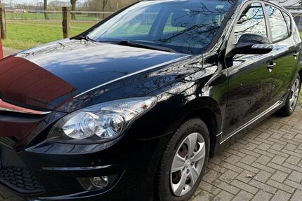 Hyundai i30 172.000 km 4.800 &euro; Bocholt 46395